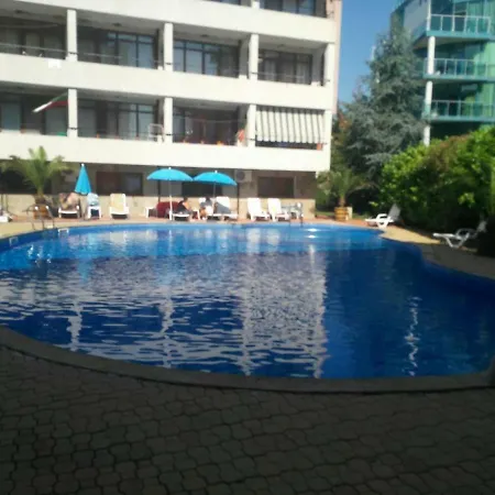 Apartment алина стамополу Primorsko